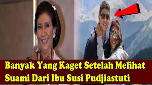 Bukan dengan pakaian kebaya dan mengangkat derajat wanita, tapi melalui keputusan yang beliau. Banyak Yang Kaget Setelah Melihat Suami Dari Ibu Susi Pudjiastuti Youtube