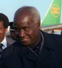 Kenneth kaunda, famously known by his alias name as kk, chaired the independent of zambia presidency seat from 1964 to 1991.he played a paramount role in the formation of independent movement in zambia. Kenneth Kaunda Wikiquote