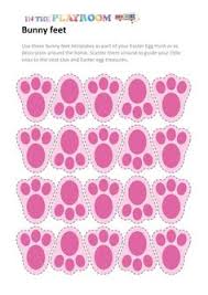 I like to leave these bunny footprints in a trail from the kids bedrooms to the garden, so it looks like the bunny came right in the house to deliver their eggs. Easter Bunny Footprint Stencils Clipart Free Clipart Clipart Conejo De Pascua Pascua Y Conejos