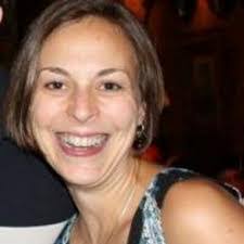 Dawn Putnam's Instagram, Twitter & Facebook