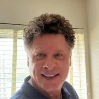 Stephen Mackowiak's Instagram, Twitter & Facebook