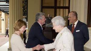 Photo by and copyright of paul henni. Knigge Und Royale Etikette Fur Wen Mussen Kate Middleton Meghan Markle Und Co Knicksen News De
