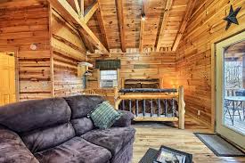 Nestled in stunning hocking hills, just a few miles from old man's cave and other natural attractions, creek's crossing cabins offers solo travelers, couples, families, and groups a truly unforgettable getaway experience. Whispering Pine Cabin Woodland Ridge Cabins In Hocking Hills Ohio