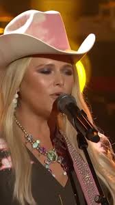 If I was a Cowboy @CMT awards last night. #cmtawards #ifiwasacowboy  #countrymusic