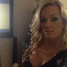 Michelle Upton (@uptonmichelle)