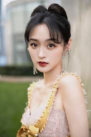 Nữ diễn viên đã cứu vãn thảm họa "Thiên long bát bộ" 2021