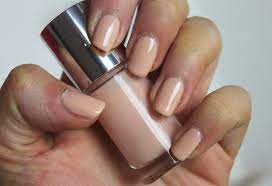 Peek-a-boo Nude: Manicure Monday - A LITTLE OBSESSED