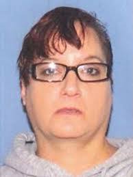 Sandra Merriman's Instagram, Twitter & Facebook