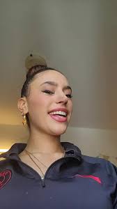 𝓜𝓲𝓪𝓶𝓲𝓲 (@nlyla27)