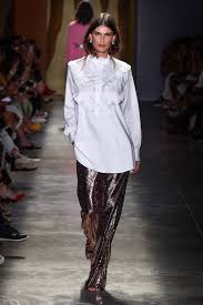 Lilly Sarti Fall Winter 2020 21 Fashion Show Fashion News Kendam Fashion Fashion Show Fashion News