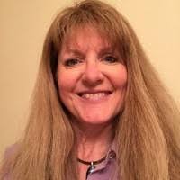 Lisa Brose's Instagram, Twitter & Facebook