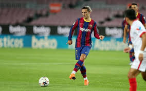 Assim foi apelidado o campeonato espanhol. Griezmann Fala Sobre Messi Apos Vitoria Do Barcelona No Campeonato Espanhol E Uma Lenda Istoe Independente