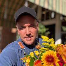 Where to donate vases in Lynchburg area?