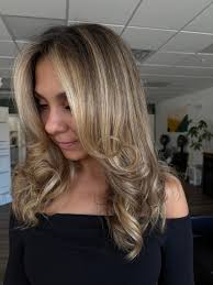 Hi there ! I'm a seasoned stylist of 10 years, new to the bethel area  looking to grow my business at the lovely Obsidian Salon! I specialize in  curly hair but I