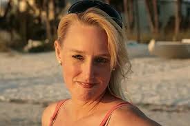 Karen Bracher, Dayton, Ohio. Read Reviews