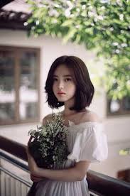 Short bob short haircuts with bangs korean short hair chic. The Idea King The Trendy Korean Short Hairstyles Tag Facebook