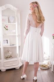 Du suchst nach einem besonderem kleid mit. Standesamtkleider Brautmoden Sanna Lindstrom