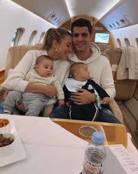 Alvaro morata is a professional football player for epl club chelsea fc and the national team of spain. Al Be Off Then Alvaro Morata Jets Out To Seal Atletico Madrid Transfer With Wife And Young Twins 7m Sport