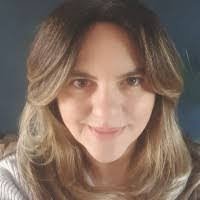 Kerry Metz's Instagram, Twitter & Facebook