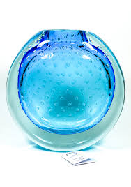 Glue four pieces of string up the sides of the light bulb and tie them all together in a knot at the top. Oceania Venetian Blown Glass Vase Light Blue Sommerso Made Murano Glass Made Murano Glass