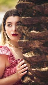 While she was "killing it" in her career in digital marketing and had "done  everything everyone told me I'm supposed to," Melissa felt that she wasn't  "really experiencing new things," and had