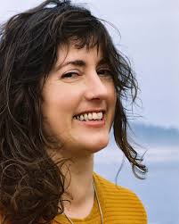 Welcome to Starling Somatics✨ My name is Iva Vujčić Dubyak (they/them) and  I'm so glad you're here. Starling Somatics is gender and size inclusive;  welcoming bodies that aren't always afforded the care