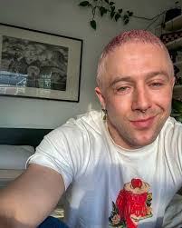 Moncrieff: 10 Jahre Arbeit für Debütalbum