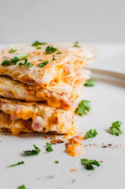 Mashed Potato Quesadilla Recipe In 2020 Recipes With Ham And Cheese Quesadilla Recipes With Ham Quesadilla Recipes