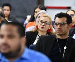 Con el objetivo de sensibilizar a nuestros colaboradores y colaboradoras  hoy estamos desarrollando a través del Consejo Nacional de Discapacidad  (@conadisrd), el taller sobre "Trato digno a personas con discapacidad  desde un