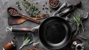 Dapur basah adalah lokasi dimana kegiatan masak memasak dilakukan, di area inilah semua masakan diolah untuk desain dapur restoran yang lebih modern bahkan umumnya dipisahkan anatar hot kitchen area, cold. 5 Material Alat Masak Yang Bisa Meracuni Makanan