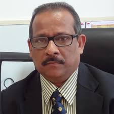 Mr. Indrajit Sen, Immediate Past President, The Bengal Chamber and Managing  Director, International Combustion (India) Limited and Mr. Somesh Dasgupta,  Chairperson, People Management Committee, The Bengal Chamber and Group  President & CCRO,