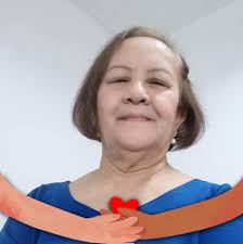 Lucky Bamboo also called Dracaena Sanderiana. #mondayvibes #indoorplants  #waterplants #homeplants #officeplants