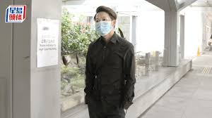 发型师涉迷奸女客人陪审团大比数裁定强奸罪脱