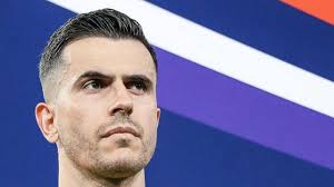 ويفتقد الاتحاد، في مباراة الليلة، للمدافع المصري حجازي؛ بسبب الإيقاف. Ø¥ØµØ§Ø¨Ø© Ù„Ø§Ø¹Ø¨ Ø§ØªØ­Ø§Ø¯ÙŠ Ø¨ÙÙŠØ±ÙˆØ³ ÙƒÙˆØ±ÙˆÙ†Ø§