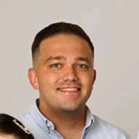 300+ perfiles de «Clabby»