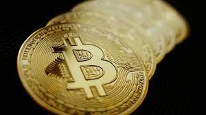 Bitcoin mining is legal and is accomplished by running sha256 double round hash verification processes in order to validate bitcoin transactions and provide the requisite security for the public ledger of the bitcoin network. Kraken Grunder Jesse Powell Bitcoin Steigt Auf Eine Million Dollar