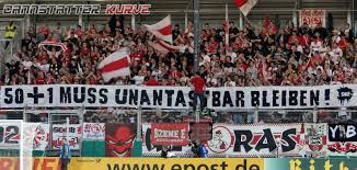 Der umgang des clubs mit seinen gewaltbereiten fans ist problematisch. Wehen Wiesbaden Vfb Stuttgart 29 07 2011 Dfb Pokal Cannstatter Kurve