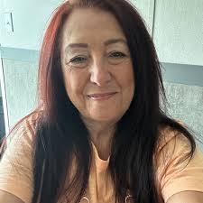 Finding Moonstones in Tennessee yourself is easier than you think! We'll  show you where to look around the state. 👇👇👇