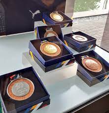 Pingat emas pertama malaysia dalam sukan sea 2017 cuba teka sukan apa bukan takraw soscili. Sport With Brain Medal Sukan Sea 2017 By Royal Selangor