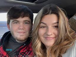 1 year with the most amazing girl a man could ever ask for. I can't wait to  see what the future holds for us. I love you so much❤️