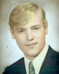 Dennis Kean's Instagram, Twitter & Facebook