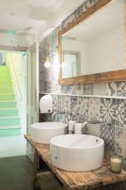 Le piastrelle da bagno rustiche. Piastrelle Per Il Bagno Rustico Arredamento Bagno Idee Bagno Rustico Bagno Interno