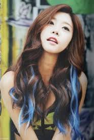 Happy Birthday To Girl S Day So Jin Hair Color Streaks Blue Hair Streaks Blue Hair Highlights