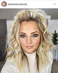 Katie Perdue's Instagram, Twitter & Facebook