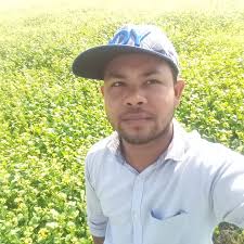 I wake up I go to work I mind my business ain't nothing else to it