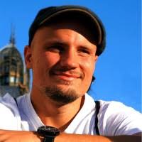 400+ perfiles de «Steinbeck»