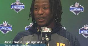 Get instant advice on your decision to draft dalvin cook or alvin kamara in 2021. Alvin Kamara Ajc Ga High School Football Player Of The Year 2012