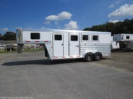 Here at oc trailers & rvs, inc., we specialize in all types of livestock, horse, flatbed, and enclosed cargo trailers in both bumper hitch and gooseneck and/or fifthwheel models. Horse Trailer Types Which One Is Right For You Crossroads Trailer Sales Blogcrossroads Trailer Sales Blog