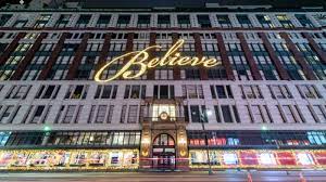 Macy S Ceo Department Store Veteran Fights The Amazon Future