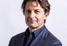 2Face thrills as Campari rewards distributors